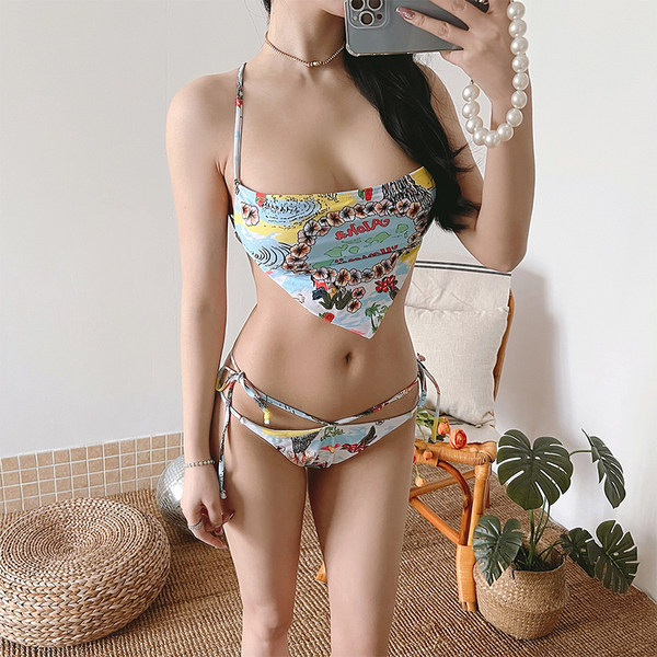 ชุดว่ายน้ำผู้หญิง ชุดว่ายน้ำน่ารัก Bikini ชุดไปทะเล