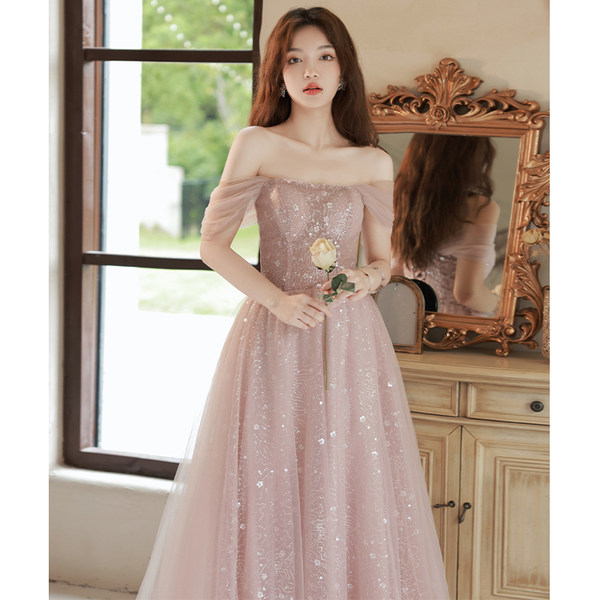 ชุดราตรี ชุดราตรีสวยหรู แบบ ทันสมัย Evening dress