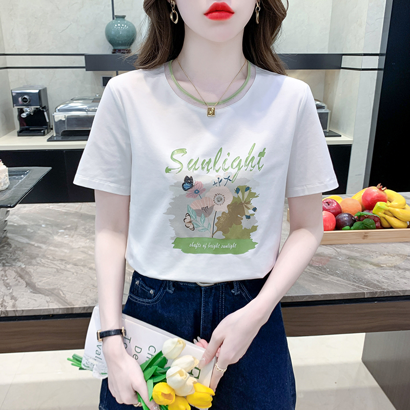 เสื้อผ้าวัยรุ่นเกาหลี เสื้อยืดวัยรุ่นผู้หญิง มีขนาด S M L XL