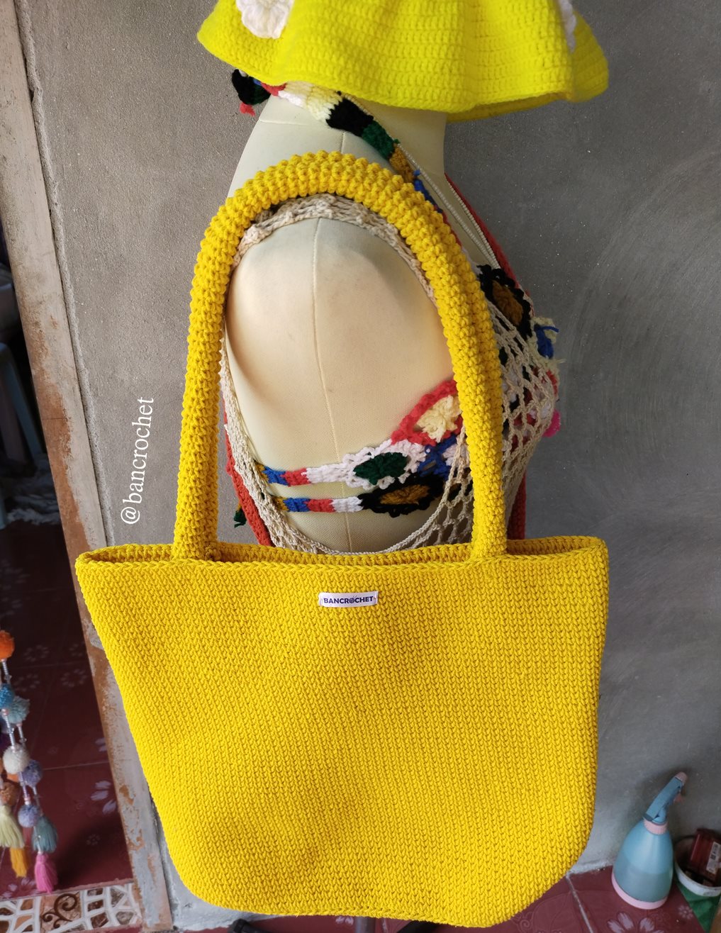 Bancrochet กระเป๋าถักโครเชต์ crochet bag เหลือง 29*32*9*สาย 24 cm