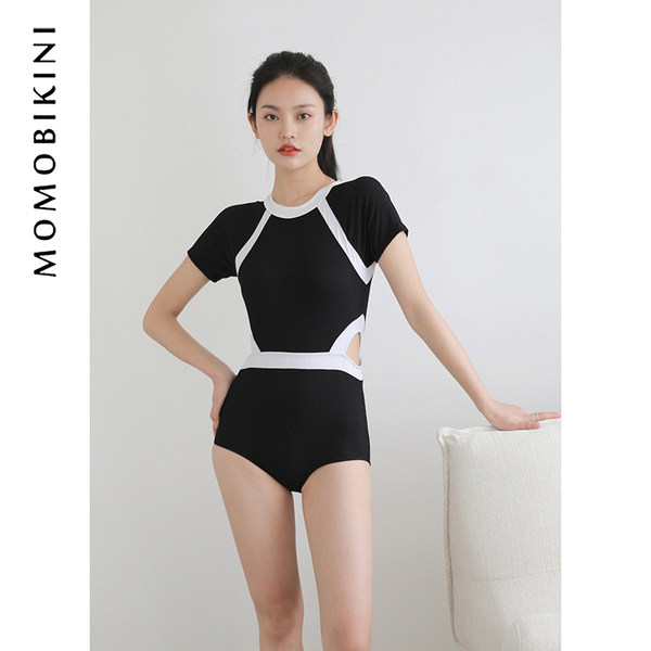ชุดว่ายน้ำผู้หญิง ชุดว่ายน้ำน่ารัก Bikini ชุดไปทะเล