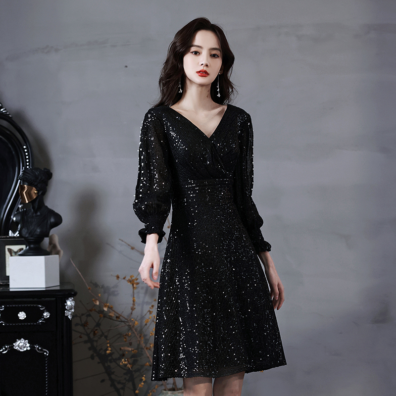ชุดราตรี ชุดราตรีสวยหรู แบบ ทันสมัย Evening dress