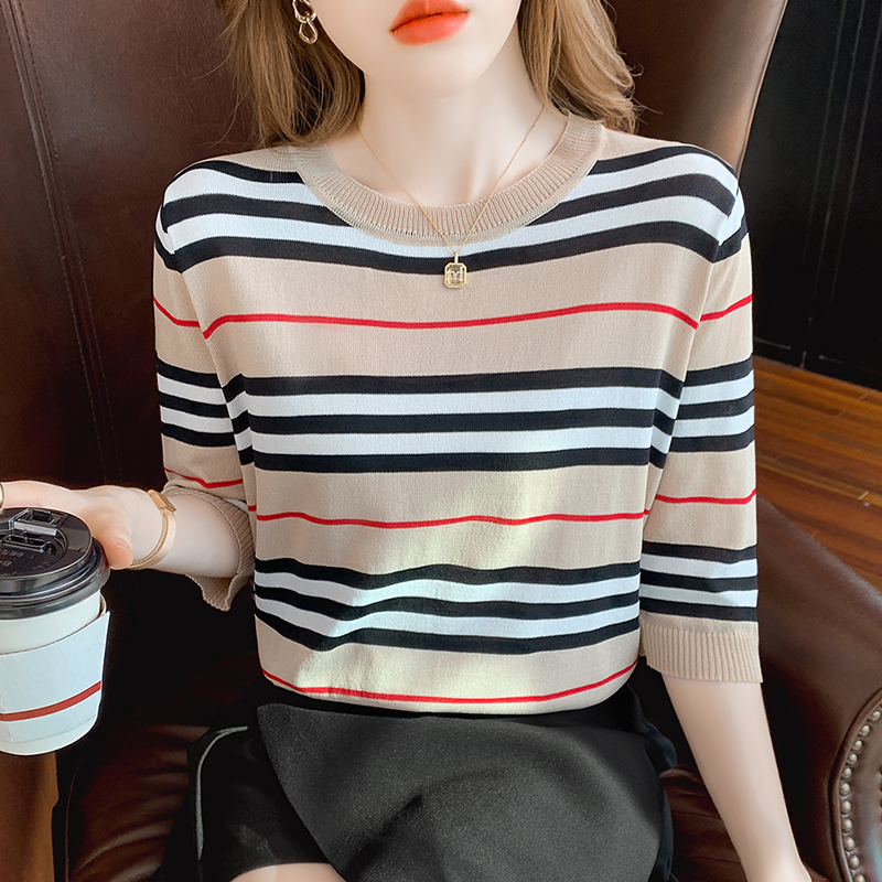 เสื้อเชิ้ตแขนยาววัยรุ่น ลายสวยๆ แบรนด์ YIL AN