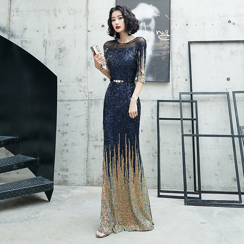 ชุดราตรี ชุดราตรีสวยหรู แบบ ทันสมัย Evening dress
