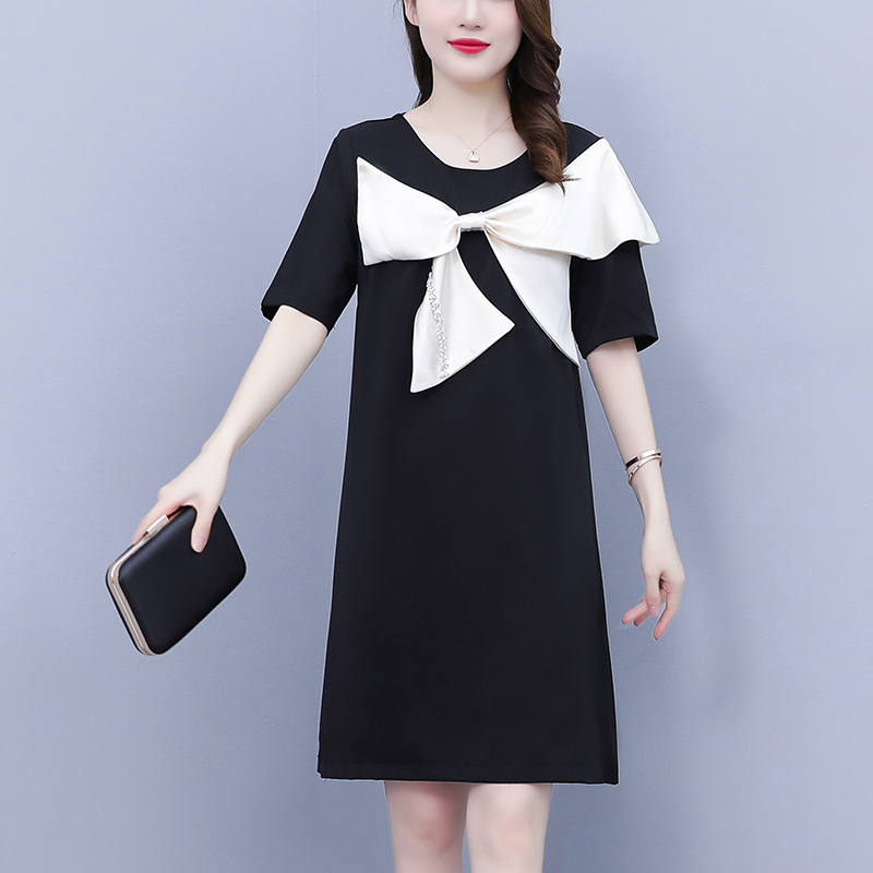เดรสคนอ้วน เดรสสาวอวบ ชุดเดรสคนอ้วนวัยรุ่นแขนสั้น BY PLUS SIZE Girl