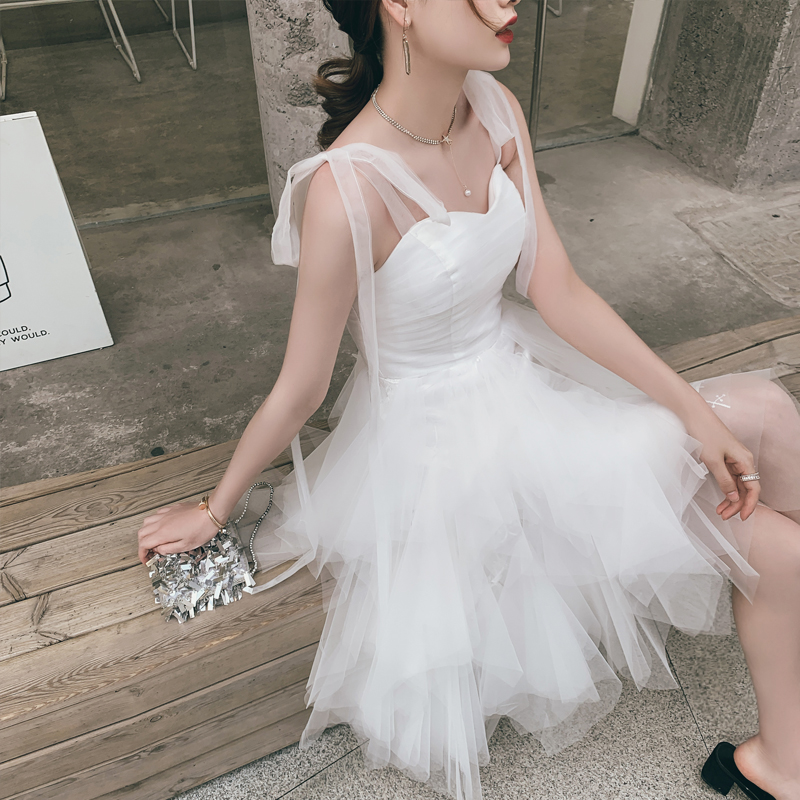 ชุดราตรี ชุดราตรีสวยหรู แบบ ทันสมัย Evening dress