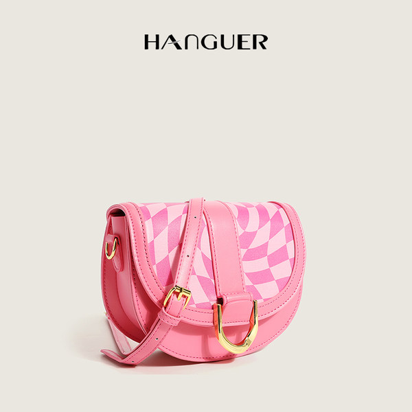 กระเป๋าสะพายข้างผู้หญิง กระเป๋าสะพายสไตล์เกาหลี By HANGUER&CK