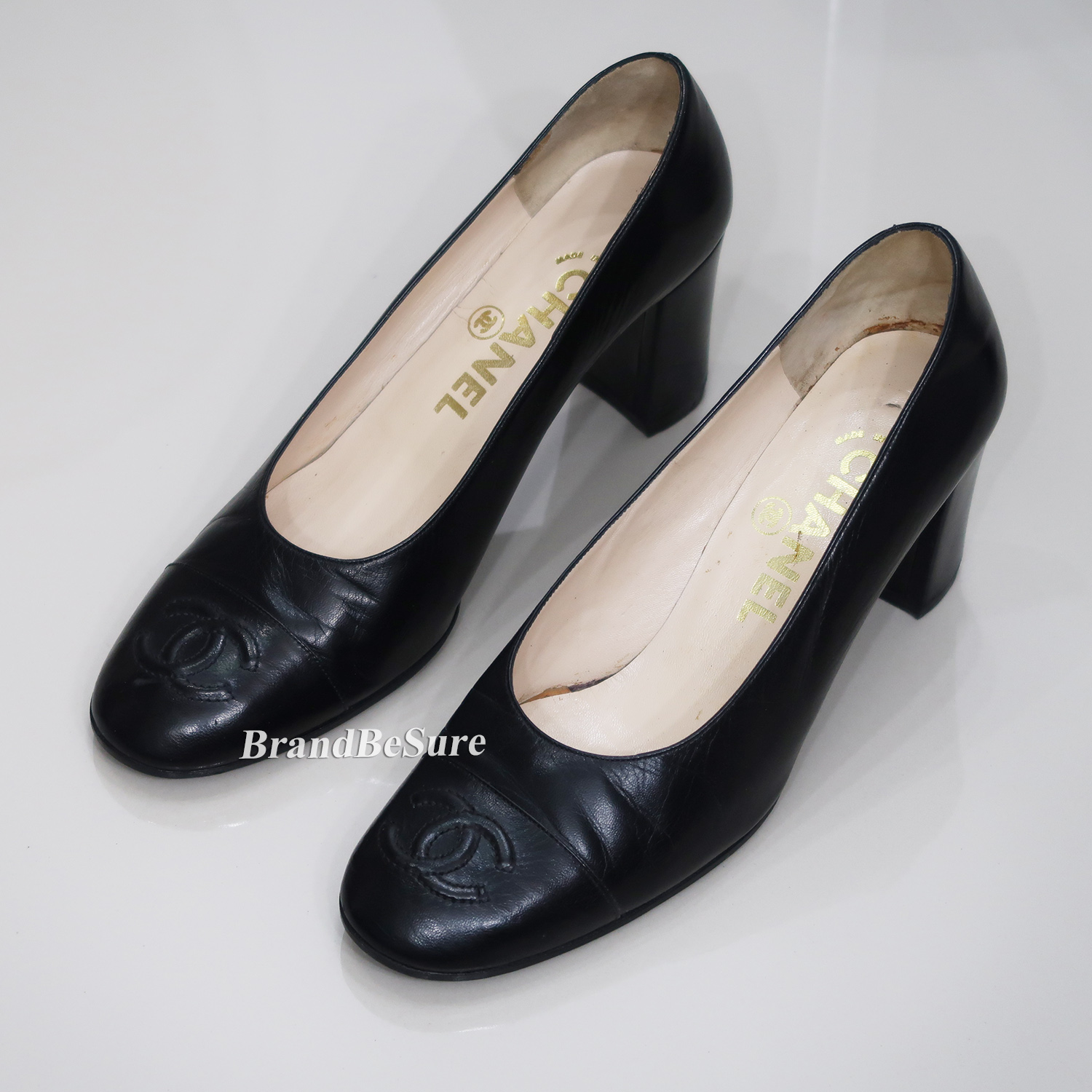 Chanel Black Calf Leather Cap Toe Pumps Size 38.5