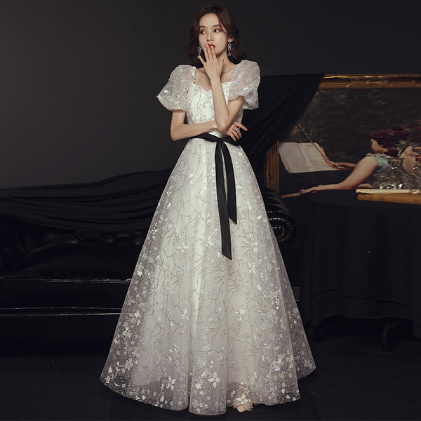 ชุดราตรี ชุดราตรีสวยหรู แบบ ทันสมัย Evening dress