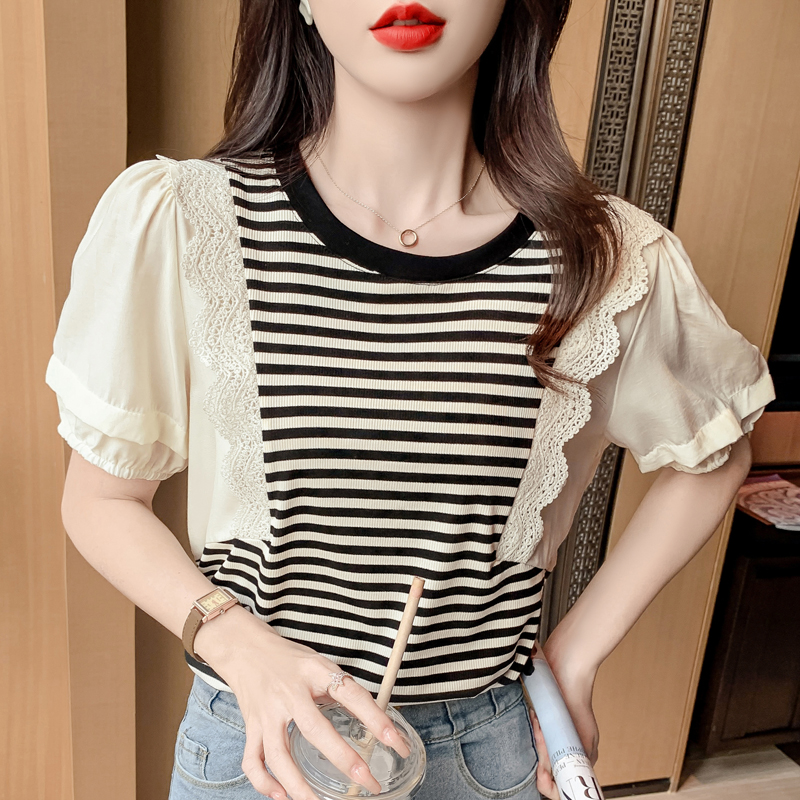 เสื้อผ้าวัยรุ่นเกาหลี เสื้อยืดวัยรุ่นผู้หญิง มีขนาด S M L XL