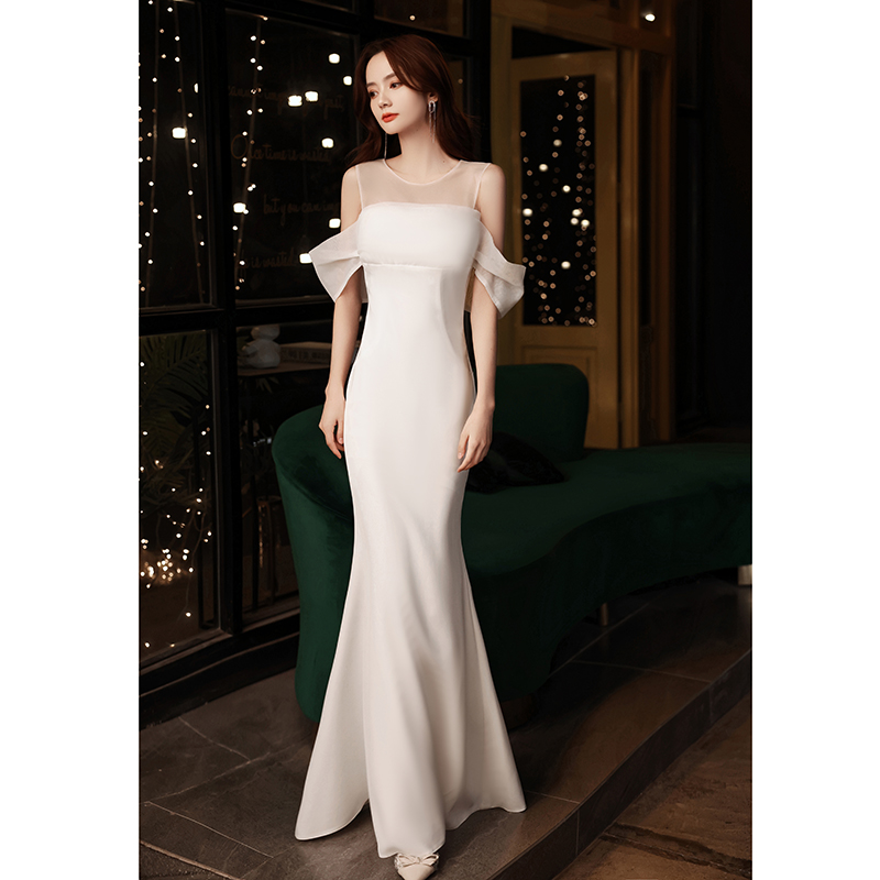 ชุดราตรี ชุดราตรีสวยหรู แบบ ทันสมัย Evening dress