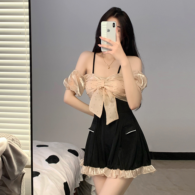 ชุดว่ายน้ำผู้หญิง ชุดว่ายน้ำน่ารัก Bikini ชุดไปทะเล