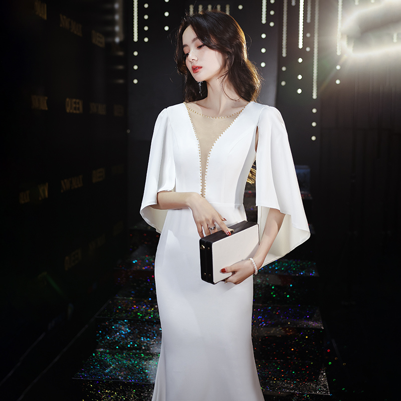 ชุดราตรี ชุดราตรีสวยหรู แบบ ทันสมัย Evening dress