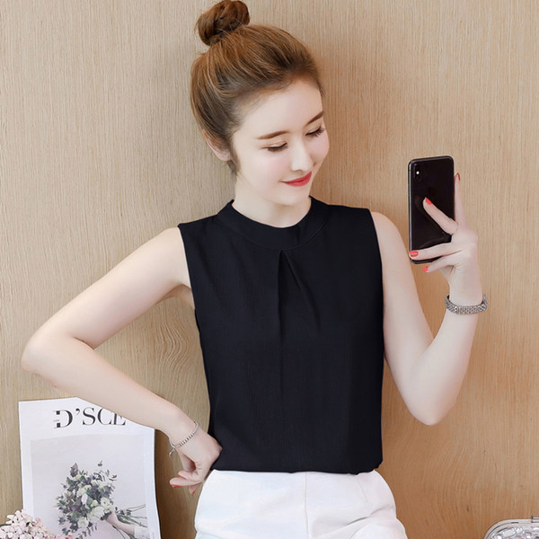 เสื้อแขนกุดแฟชั่น