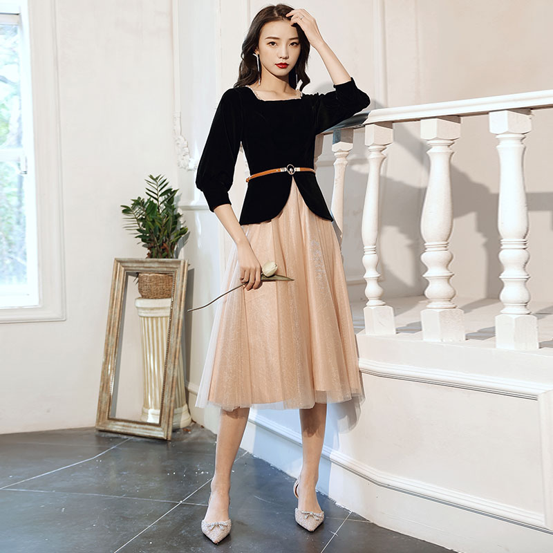ชุดราตรี ชุดราตรีสวยหรู แบบ ทันสมัย Evening dress