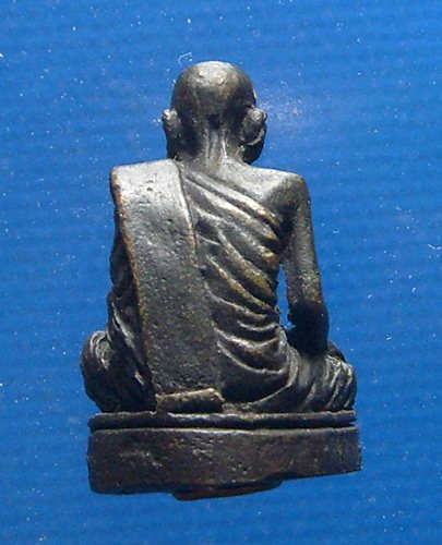 หลวงพ่อเฮง วัดมหาโพธิ์ใต้