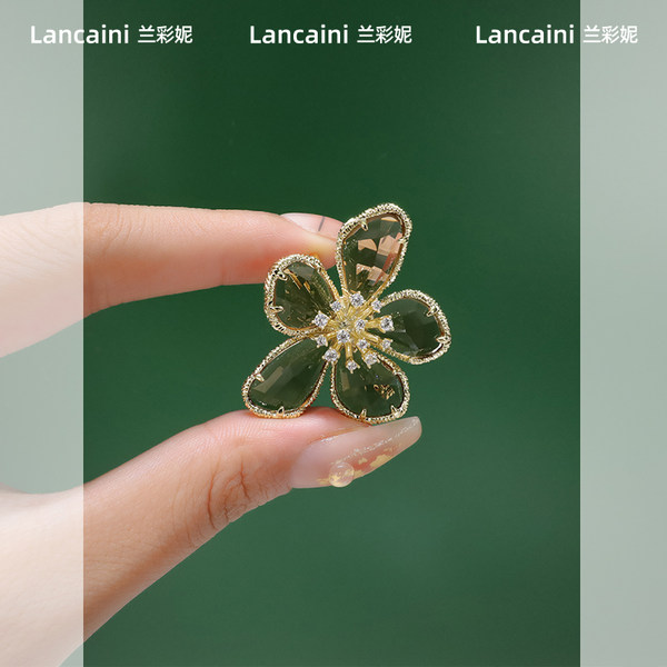 เข็มกลัด เข็มกลัดสวยๆ เข็มกลัดติดเสื้อ Brooch