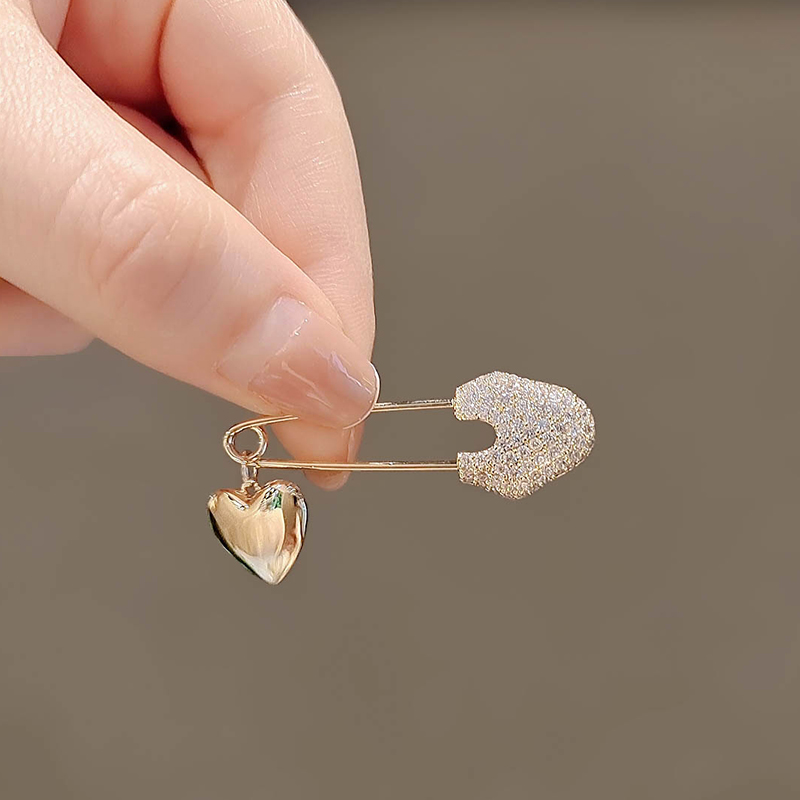 เข็มกลัด เข็มกลัดสวยๆ เข็มกลัดติดเสื้อ Brooch