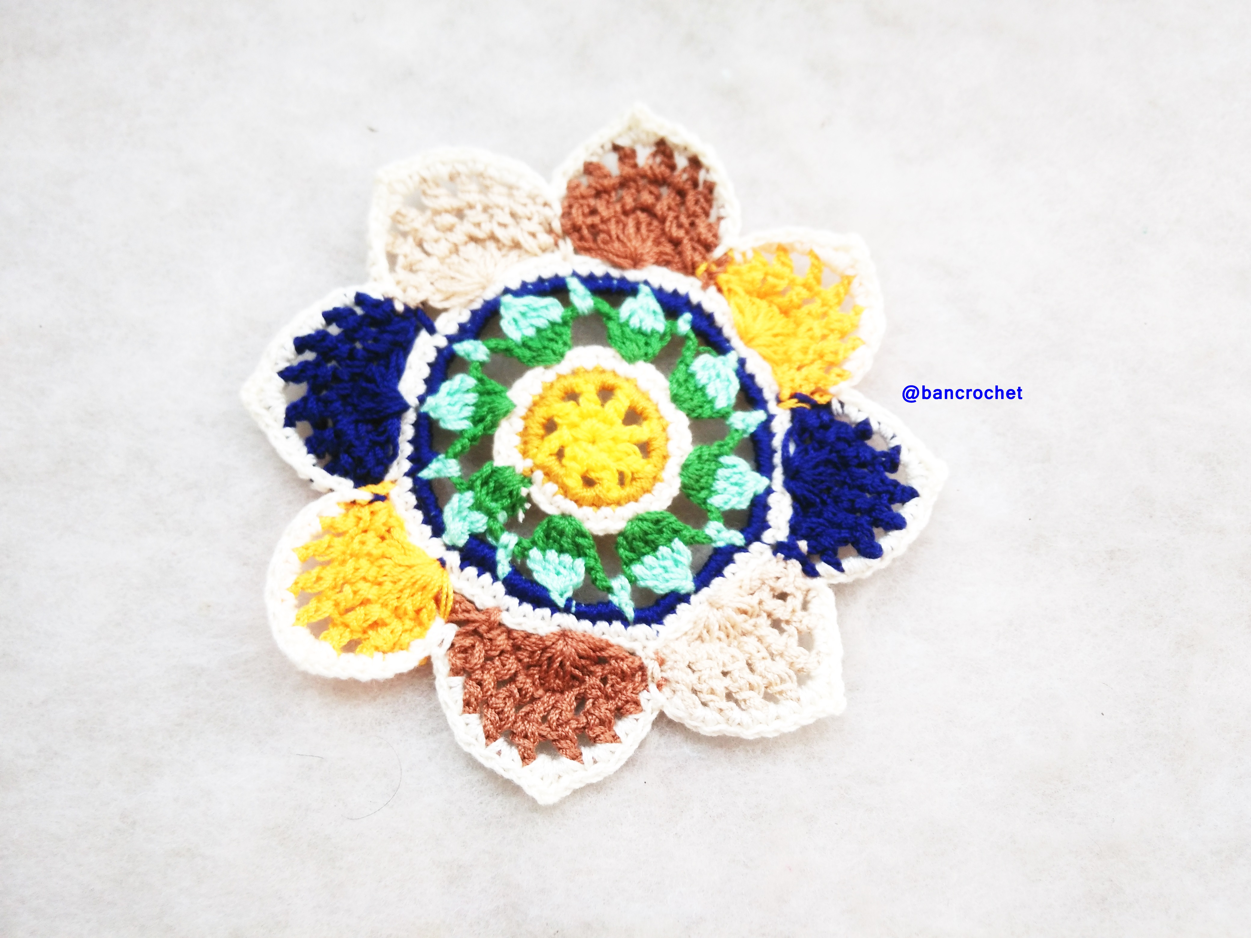 Bancrochet ที่รองแก้วถักโครเชต์ crochet coasters หลากสี 4 นิ้ว