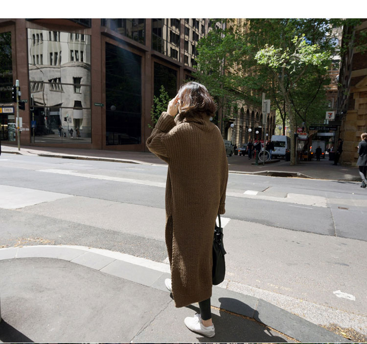 เสื้อไหมพรมคอเต่าตัวยาวโคล่ง ไหมพรมอุ่น ยืดได้เยอะ เรียบแต่เก๋