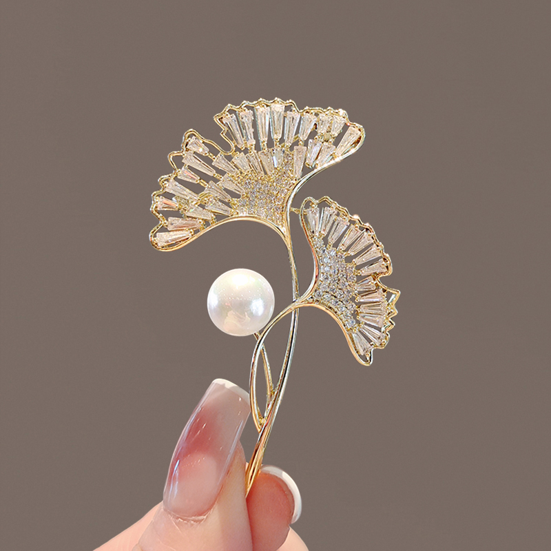 เข็มกลัด เข็มกลัดสวยๆ เข็มกลัดติดเสื้อ Brooch