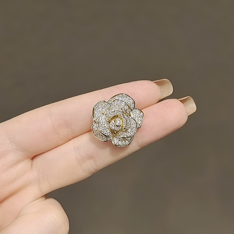 เข็มกลัด เข็มกลัดสวยๆ เข็มกลัดติดเสื้อ Brooch