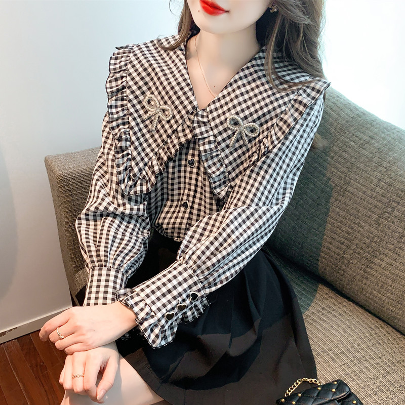เสื้อเชิ้ตผู้หญิงแขนยาว เสื้อเชิ้ตผู้หญิงใส่ทํางาน 390 บาทต่อชิ้น ฟรีค่าจัดส่ง