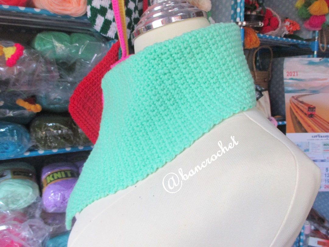 Bancrochet ผ้าคลุมคอถักโครเชต์ แบบสวม Crochet cowl เขียวมิ้นท์ inch