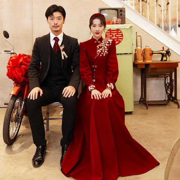 ชุดราตรี ชุดราตรีสวยหรู แบบ ทันสมัย Evening dress