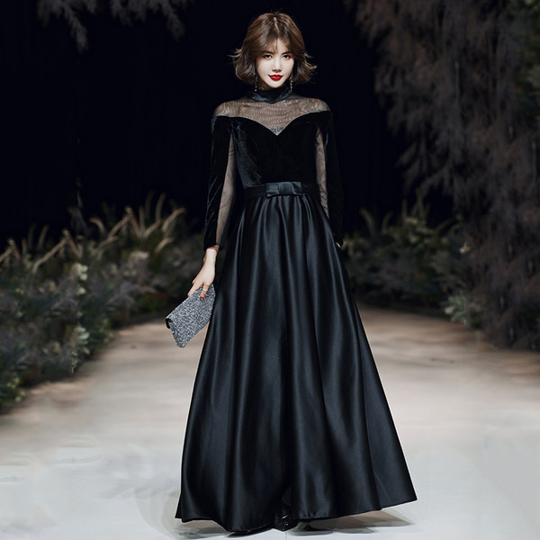 ชุดราตรี ชุดราตรีสวยหรู แบบ ทันสมัย Evening dress