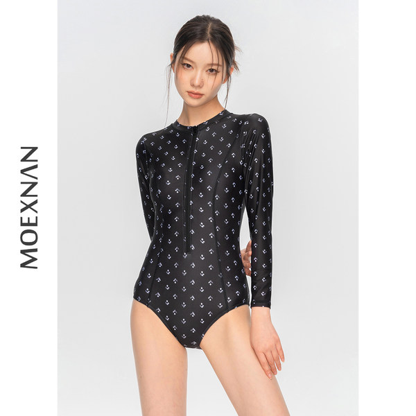 ชุดว่ายน้ำผู้หญิง ชุดว่ายน้ำน่ารัก Bikini ชุดไปทะเล