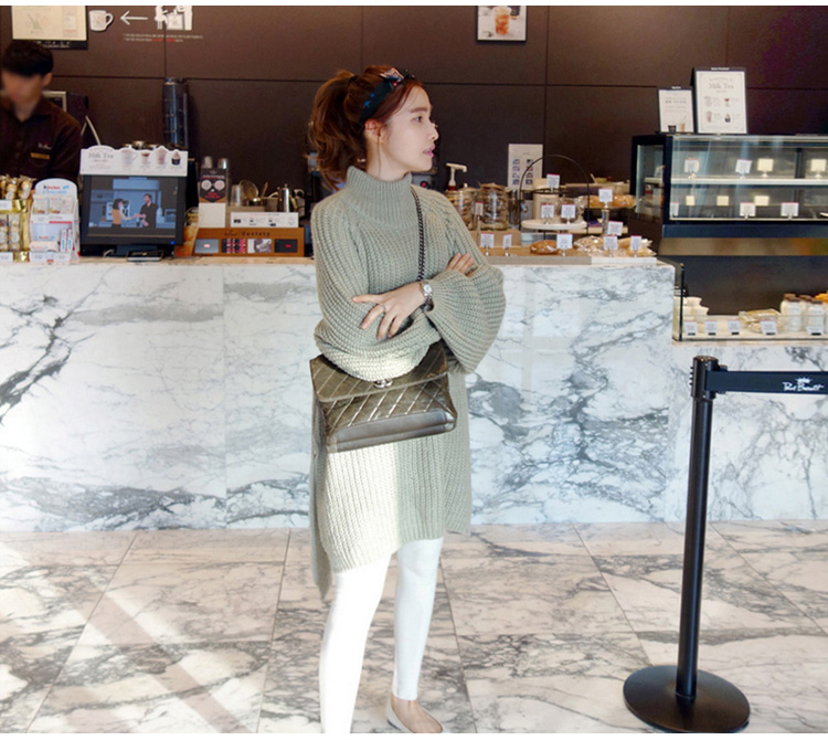 เสื้อไหมพรมตัวโคล่ง Sweater เกาหลีฝุดๆ ยืดได้เยอะ พร้อมส่ง งานจริงในภาพที่สอง เขียว,ดำ