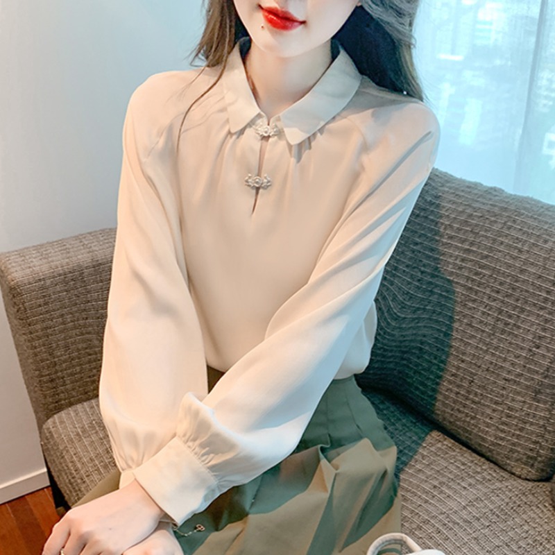เสื้อเชิ้ตผู้หญิงแขนยาว เสื้อเชิ้ตผู้หญิงใส่ทํางาน 390 บาทต่อชิ้น ฟรีค่าจัดส่ง