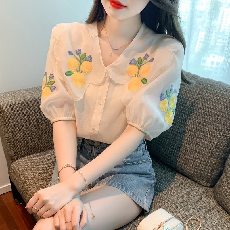 เสื้อเชิ้ตผู้หญิงใส่ทํางาน 390 บาทต่อชิ้น ฟรีค่าจัดส่ง