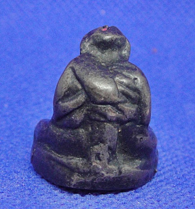 หลวงปู่หิน วัดหนองสนม ระยอง