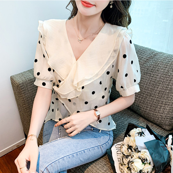 เสื้อลูกไม้สวยๆ เสื้อลูกไม้ เสื้อลูกไม้แฟชั่น BY MIRI