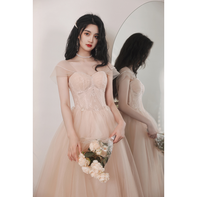 ชุดราตรี ชุดราตรีสวยหรู แบบ ทันสมัย Evening dress