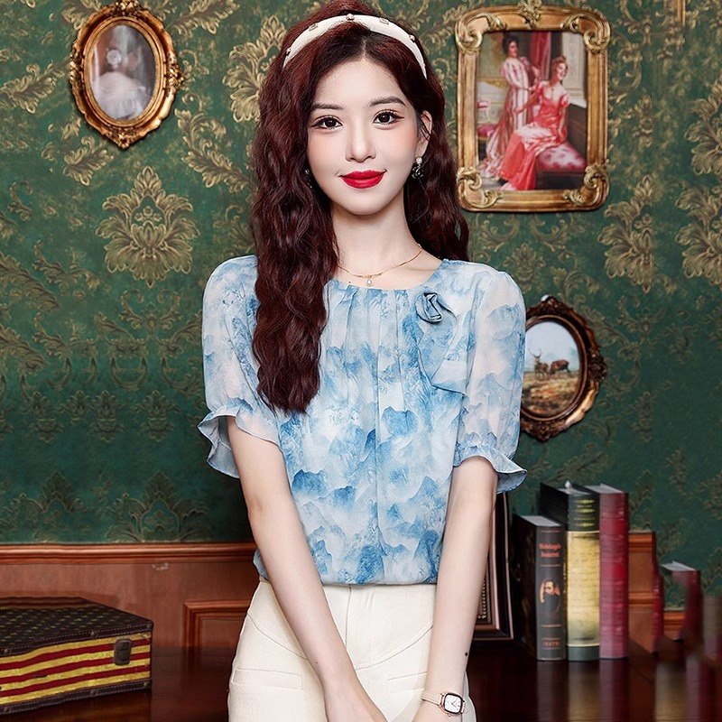 เสื้อเชิ้ตผู้หญิงใส่ทํางาน 390 บาทต่อชิ้น ฟรีค่าจัดส่ง