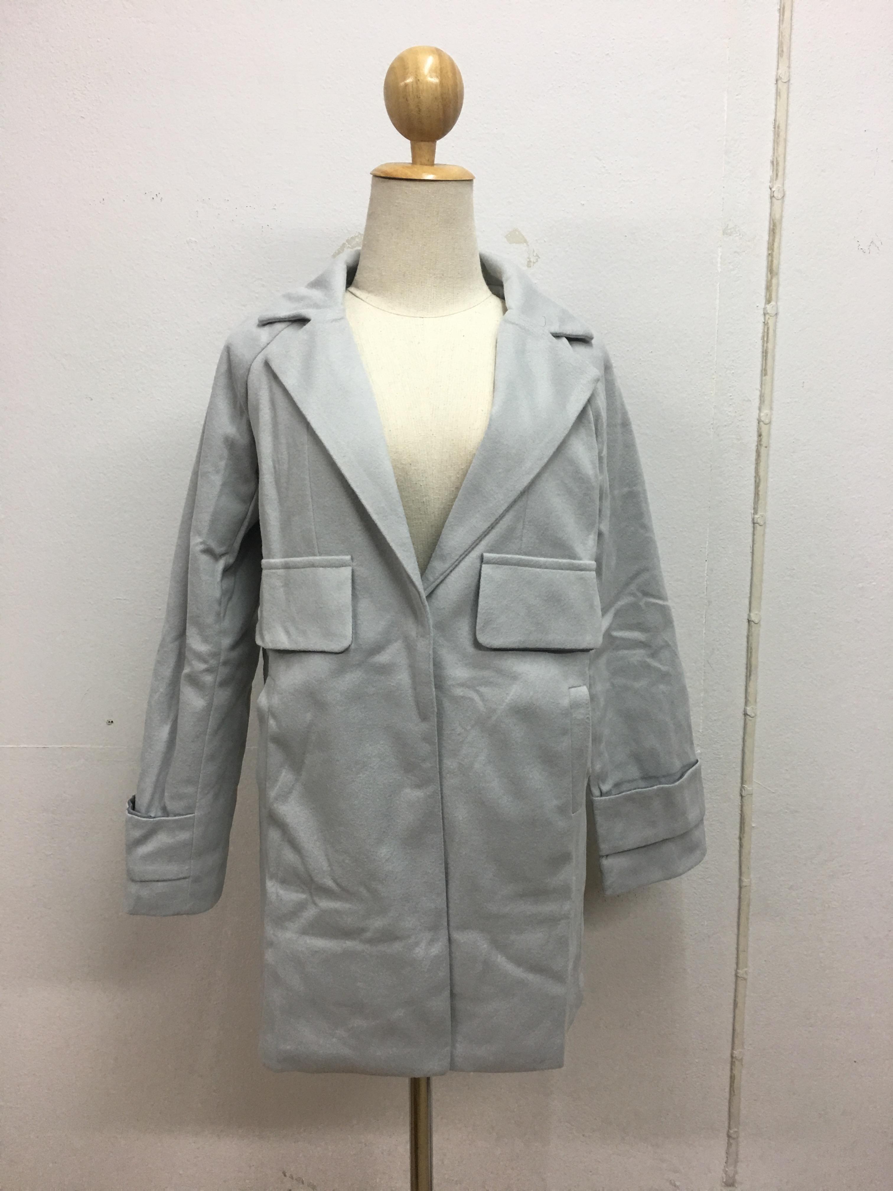 เสื้อโค้ทกันหนาว ทรงสวย ผ้าสำลีผสมสักกะหลาด เนื้อเบา นุ่ม เป็นทรง บุซับในกันลม พร้อมส่งจ้า สีชมพู,เทา กดเลือกด้านล่างได้เลยค่า