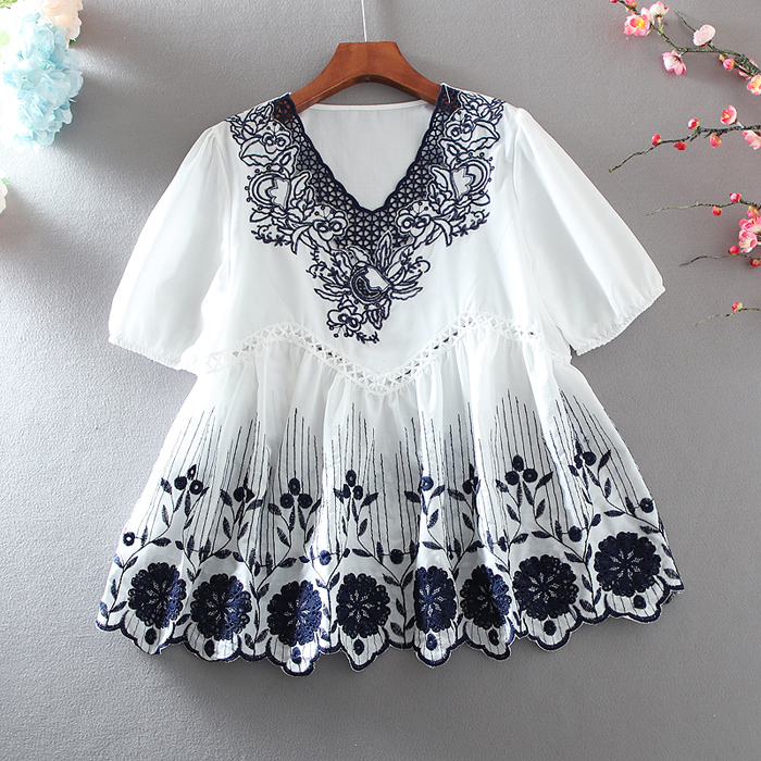 เสื้อลินิน เสื้อผ้าฝ้ายลินิน เสื้อเชิ้ตผ้าลินิน ปักลายสวยๆด้วยด้าย สไตล์VINTAGE BY Dreamroom