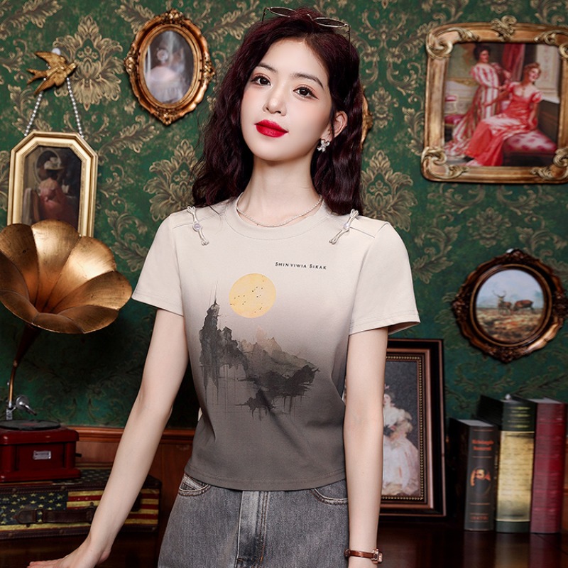 เสื้อเชิ้ตผู้หญิงใส่ทํางาน 390 บาทต่อชิ้น ฟรีค่าจัดส่ง