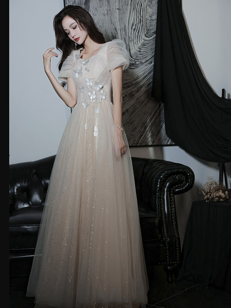 ชุดราตรี ชุดราตรีสวยหรู แบบ ทันสมัย Evening dress