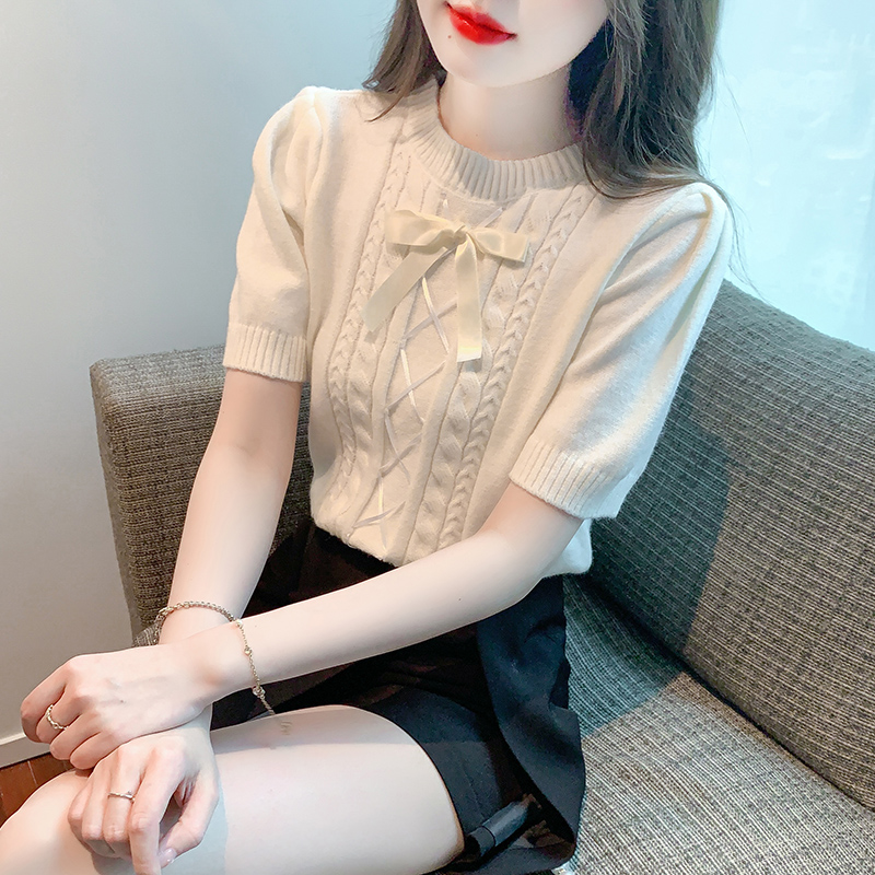 เสื้อผ้าวัยรุ่นเกาหลี เสื้อยืดวัยรุ่นผู้หญิง มีขนาด S M L XL