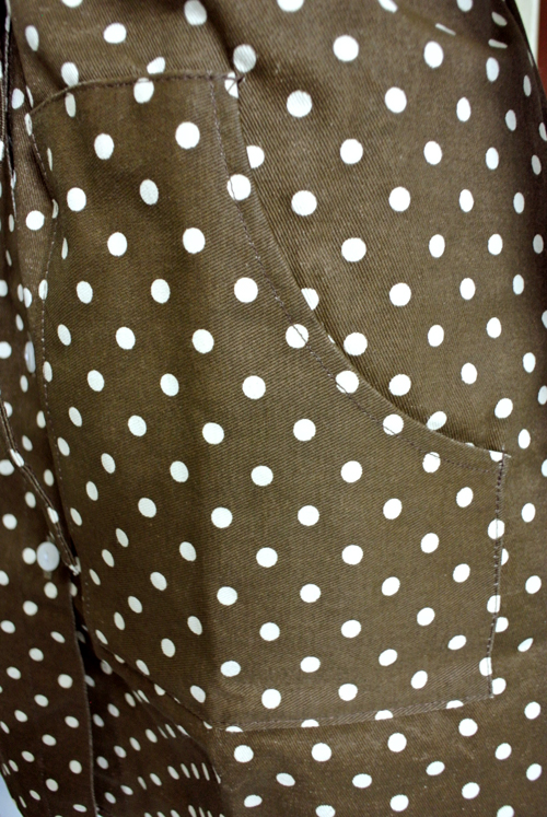 ชุดเดรสเชิ้ตสั้นแขนยาวลายจุดสีน้ำตาล