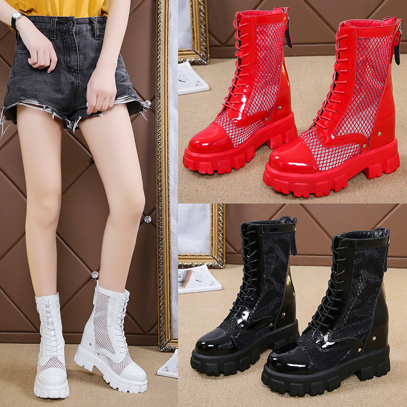 รองเท้าผ้าใบเสริมส้นสูง ไซต์35-39 สนใจทักแชท ฟรีค่าส่ง!