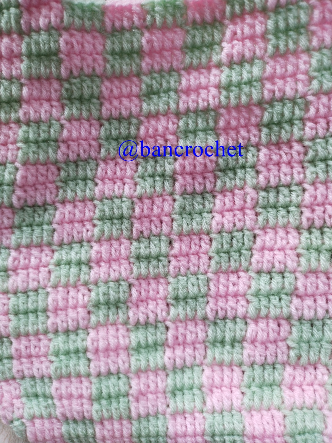 Bancrochet กระเป๋าถักลายตาราง Crochet Bag หลากสี 20*20 cm