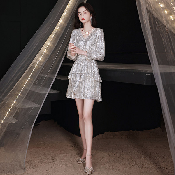 ชุดราตรี ชุดราตรีสวยหรู แบบ ทันสมัย Evening dress