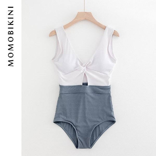ชุดว่ายน้ำผู้หญิง ชุดว่ายน้ำน่ารัก Bikini ชุดไปทะเล