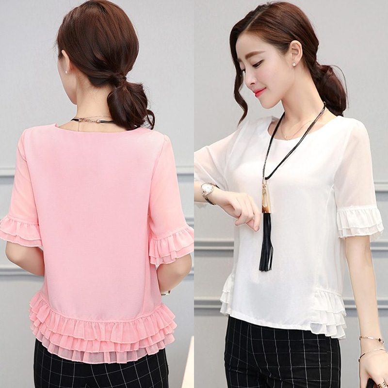 Blouse3711 เสื้อแขนระบายผ้าชีฟองเกรดพรีเมียมเนื้อหนาสวยมีน้ำหนักทิ้งตัวมีซับในอย่างดี งานสวยแมทช์กับกระโปรงหรือกางเกงได้หลายสไตล์ ใส่ทำงานได้ มี 2 สี ขาวครีม, ชมพู