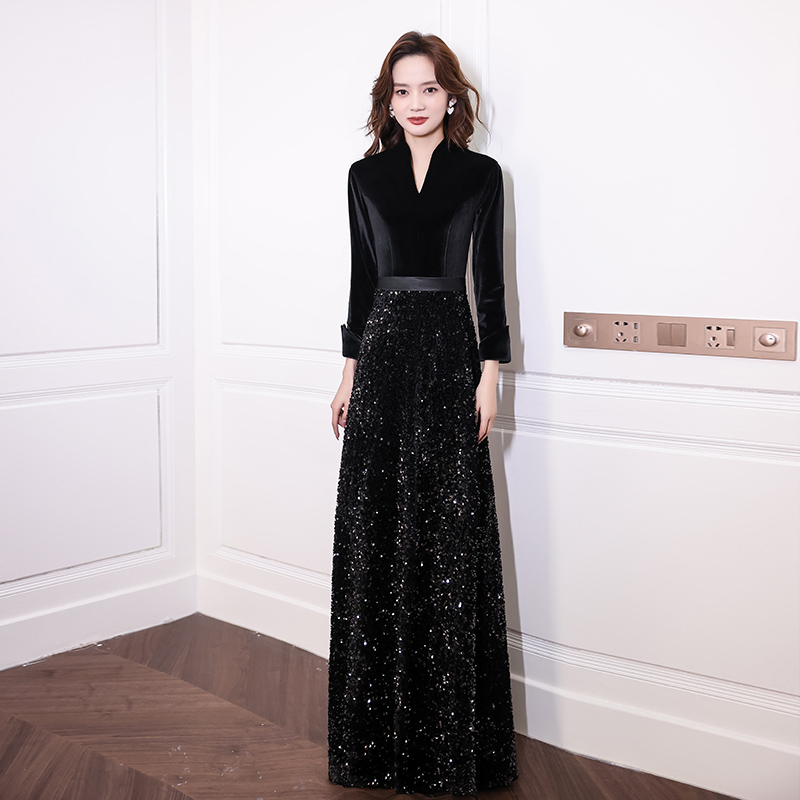 ชุดราตรี ชุดราตรีสวยหรู แบบ ทันสมัย Evening dress